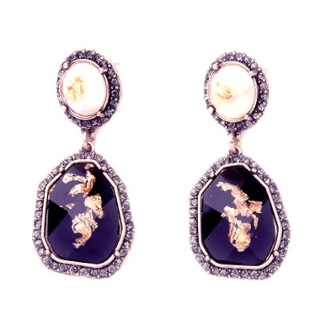 Earings